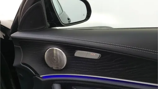 MERCEDES-BENZ E Klasa E 220 d 4-Matic AMG