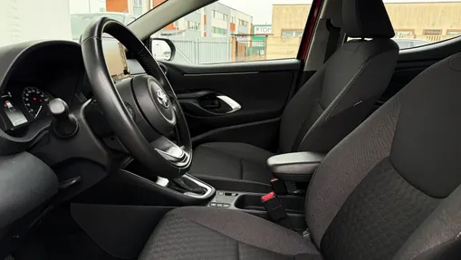 TOYOTA Yaris Yaris 1.5 Comfort CVT