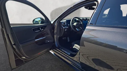 MERCEDES-BENZ C Klasa C 200 mHEV 4-Matic AMG