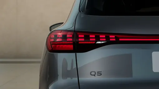 AUDI Q5 Q5 TFSI mHEV 150 kW S tronic Nowy