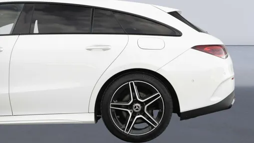 MERCEDES-BENZ CLA CLA 200 AMG Line 7G-DCT