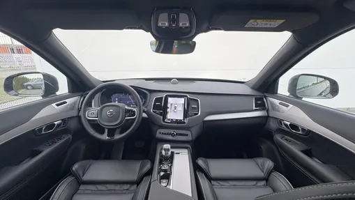 VOLVO XC90 XC90 T8 AWD Plug-In Hybrid Ultra Dark 7os aut