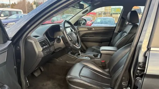 KGM / SSANGYONG Musso Musso Grand 2.2 e-XDi Quartz 4WD