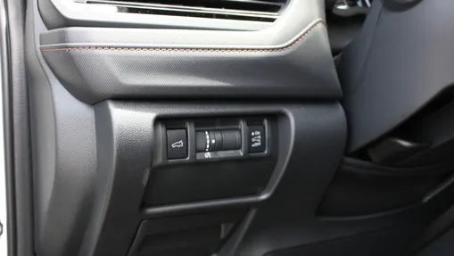 SUBARU Forester Forester 2.0i-L Platinum (EyeSight) Lineartronic