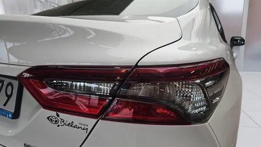 TOYOTA Camry Camry 2.5 Hybrid Comfort CVT