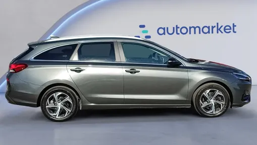 HYUNDAI i30 i30 1.5 T-GDI 48V Smart