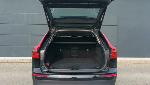 VOLVO XC60 XC60 T4 Momentum Pro aut
