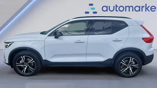 VOLVO XC40 XC40 B3 Plus Dark aut