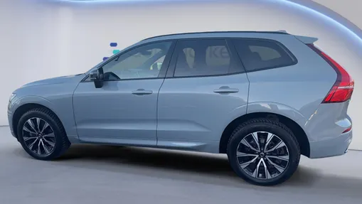 VOLVO XC60 XC60 B5 B AWD Plus Dark aut