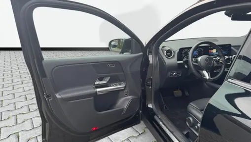 MERCEDES-BENZ GLA GLA 200 mHEV Progressive 7G-DCT