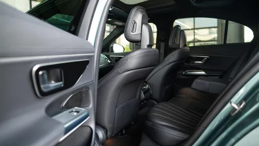 MERCEDES-BENZ E Klasa E 220 d mHEV 4-Matic AMG 9G-Tronic