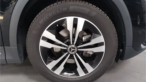MERCEDES-BENZ GLA GLA 200 mHEV Progressive 7G-DCT