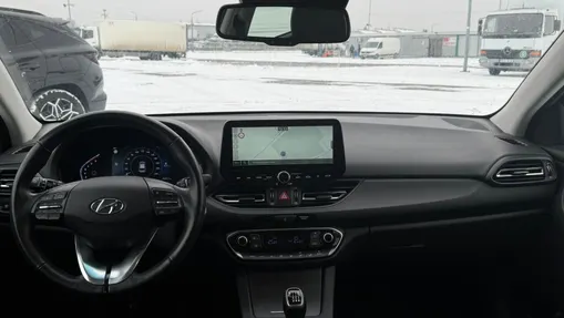 HYUNDAI i30 i30 1.5 T-GDI 48V Executive