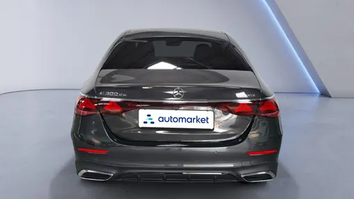 MERCEDES-BENZ E Klasa E 300 de PHEV 4-Matic AMG 9G-Tronic
