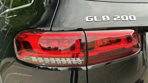 MERCEDES-BENZ GLB GLB 200 mHEV Progressive 7G-DCT