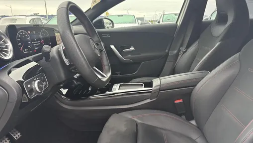 MERCEDES-BENZ A Klasa A 200 AMG Line 7G-DCT
