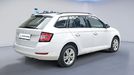 SKODA Fabia Fabia 1.0 TSI Ambition