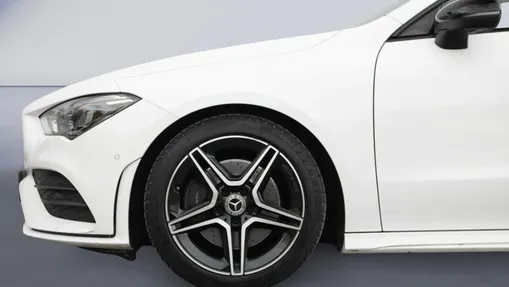 MERCEDES-BENZ CLA CLA 200 AMG Line 7G-DCT