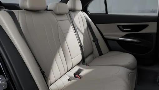 MERCEDES-BENZ E Klasa E 200 d mHEV AMG 9G-Tronic Nowy