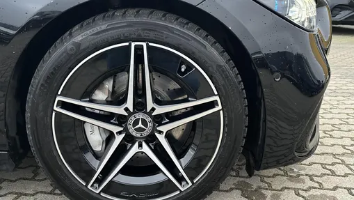 MERCEDES-BENZ C Klasa C 180 mHEV AMG