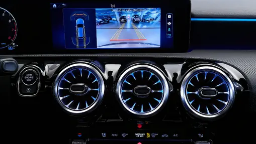 MERCEDES-BENZ A Klasa A 200 AMG Line 7G-DCT