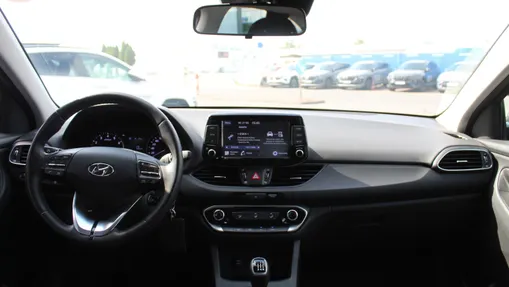 HYUNDAI i30 i30 1.5 T-GDI 48V Modern
