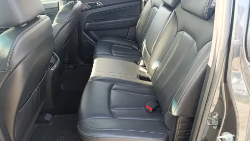 KGM / SSANGYONG Musso Musso Grand 2.2 e-XDi Quartz 4WD