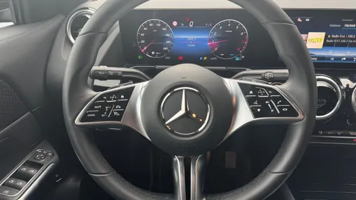 MERCEDES-BENZ GLA GLA 200 mHEV Progressive 7G-DCT