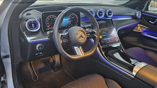 MERCEDES-BENZ C Klasa C 200 mHEV 4-Matic AMG