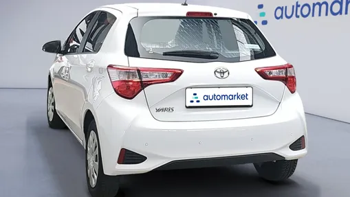 TOYOTA Yaris Yaris 1.0 Active