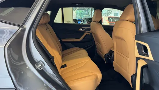MG HS HS 1.5 T-GDI Exclusive DCT
