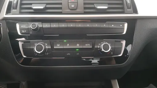BMW Seria 1 118i GPF aut