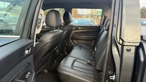 KGM / SSANGYONG Musso Musso Grand 2.2 e-XDi Quartz 4WD