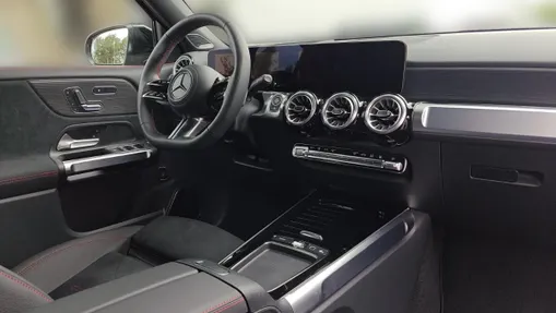 MERCEDES-BENZ GLB GLB 200 d AMG Line 8G-DCT Nowy
