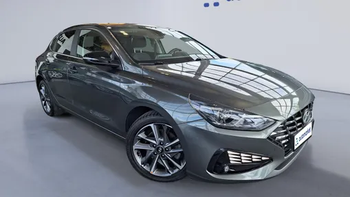 HYUNDAI i30 i30 Fastback 1.5 T-GDI 48V Smart DCT