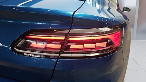VOLKSWAGEN Arteon Arteon 2.0 TSI Elegance DSG