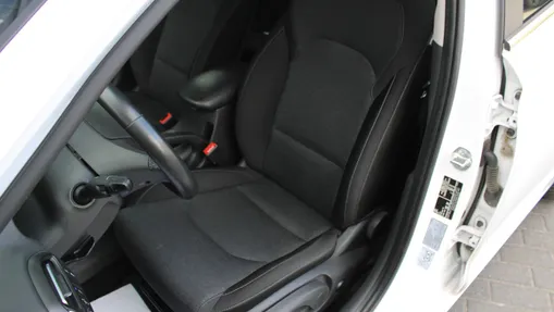 HYUNDAI i30 i30 1.5 T-GDI 48V Smart