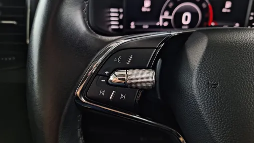 SKODA Karoq Karoq 1.5 TSI ACT GPF 4x2 Ambition
