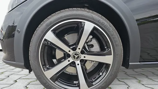 MERCEDES-BENZ C Klasa C 220 d mHEV 4-Matic All-Terrain Avantgarde