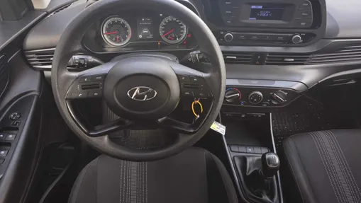 HYUNDAI i20 i20 1.2 Pure