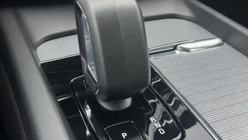 VOLVO XC60 XC60 B5 B AWD Plus Dark aut