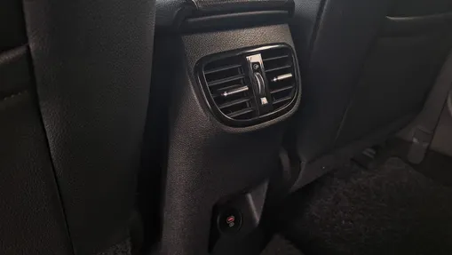 KIA Cee'd Ceed 1.5 T-GDI Business Line