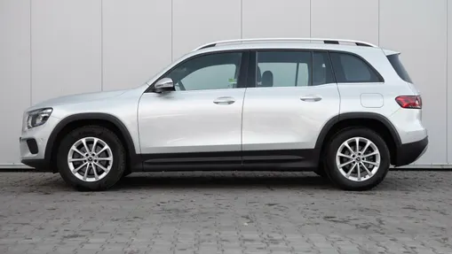MERCEDES-BENZ GLB GLB 180 7G-DCT