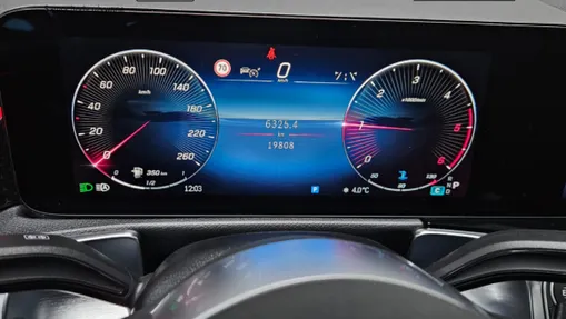 MERCEDES-BENZ GLB GLB 200 d 4-Matic Progressive 8G-DCT