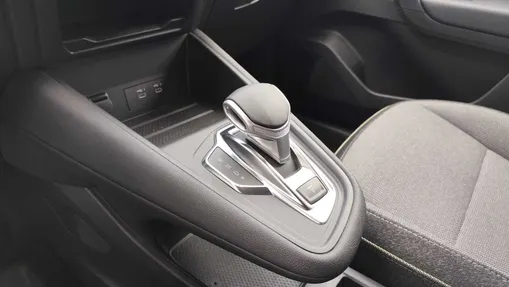 RENAULT Captur Captur 1.3 TCe mHEV Techno EDC