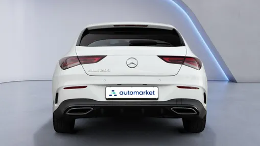 MERCEDES-BENZ CLA CLA 200 AMG Line 7G-DCT
