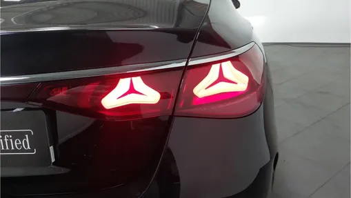 MERCEDES-BENZ E Klasa E 200 mHEV AMG 9G-Tronic