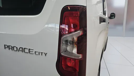 TOYOTA Proace City Proace City 1.5 D-4D Long 2,3t Active (bryg.)