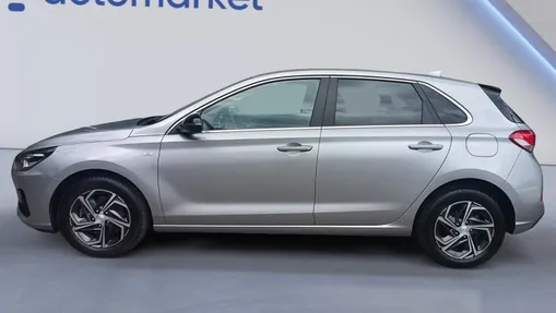 HYUNDAI i30 i30 1.5 T-GDI 48V Smart