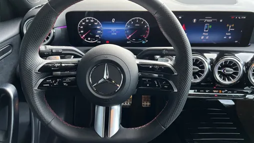 MERCEDES-BENZ A Klasa A 200 AMG Line 7G-DCT